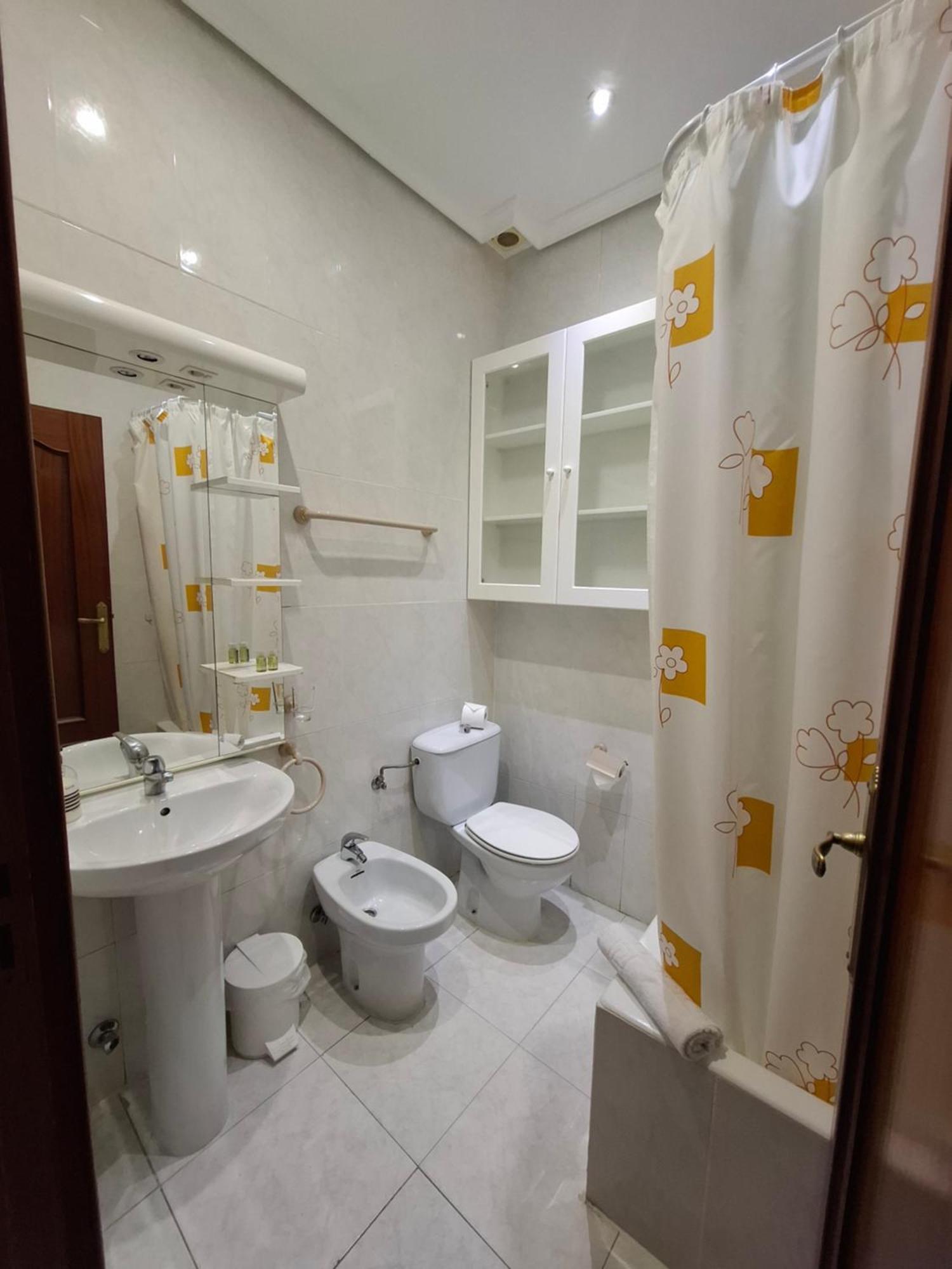 Hostal Villamanez Madrid Exteriér fotografie